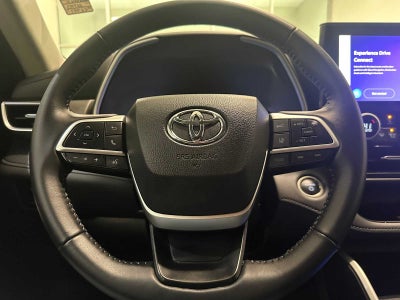 2025 Toyota Highlander Hybrid XLE