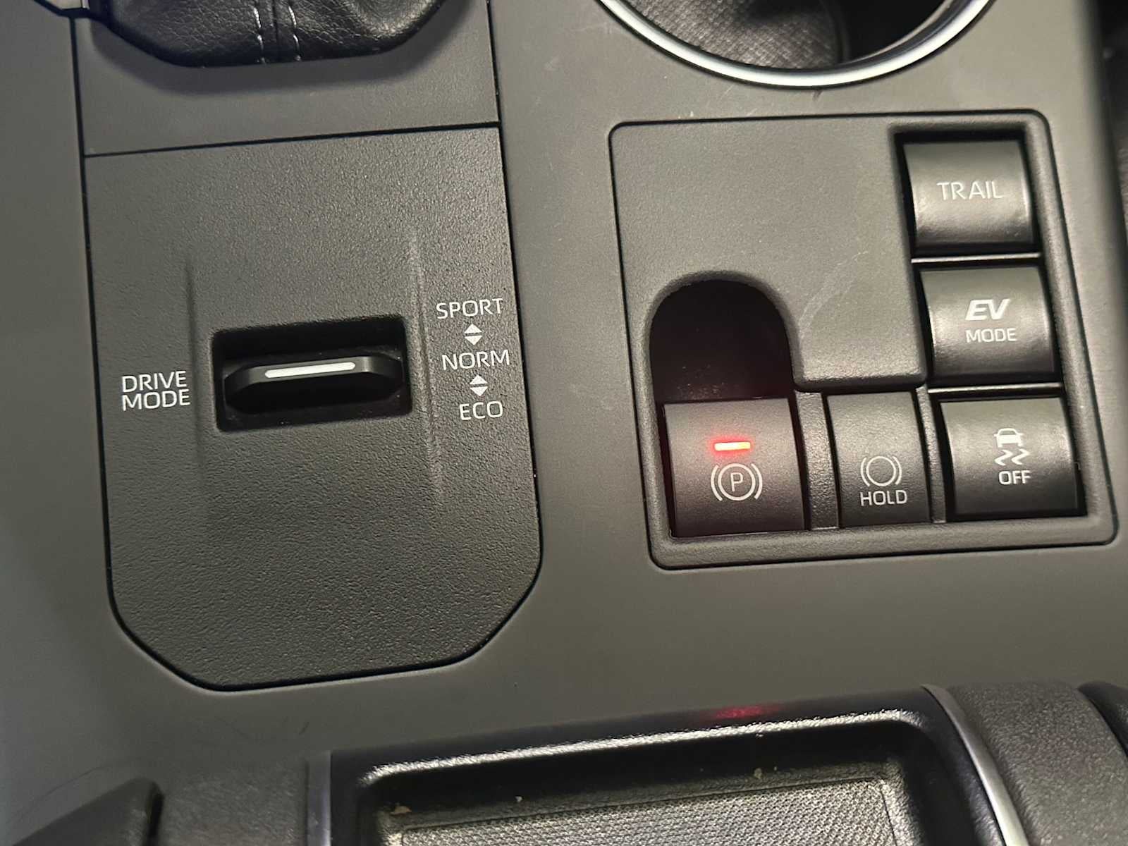 2025 Toyota Highlander Hybrid XLE