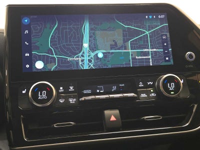 2025 Toyota Highlander Hybrid XLE Nightshade