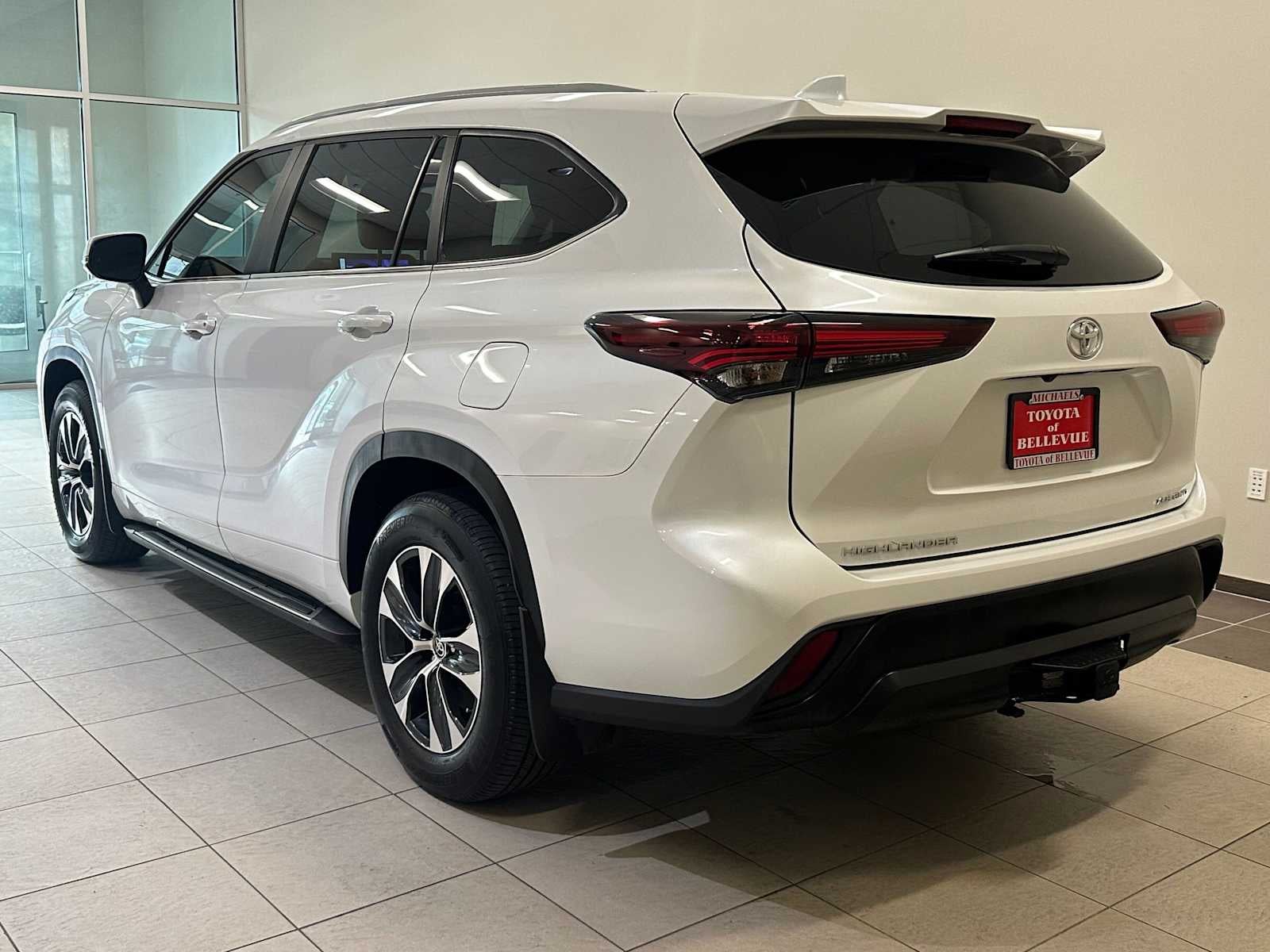 2024 Toyota Highlander XLE
