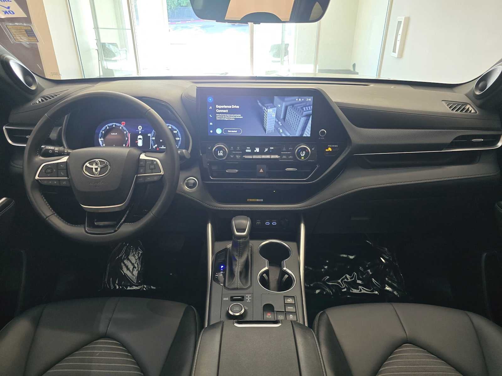 2025 Toyota Highlander XSE