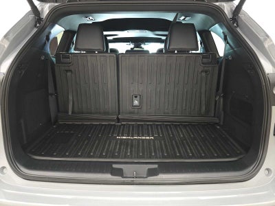 2025 Toyota Highlander XSE