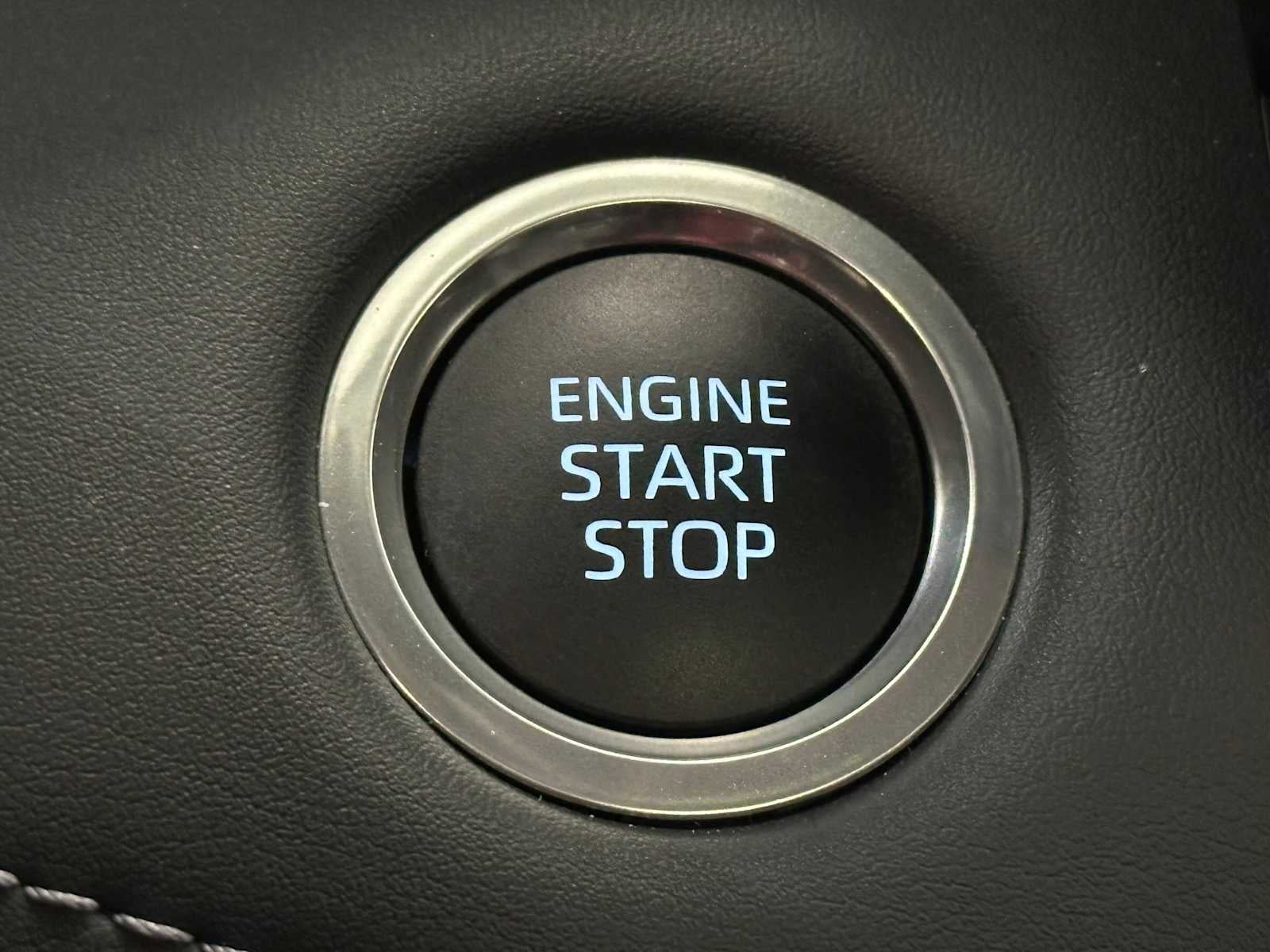 2025 Toyota Highlander Platinum