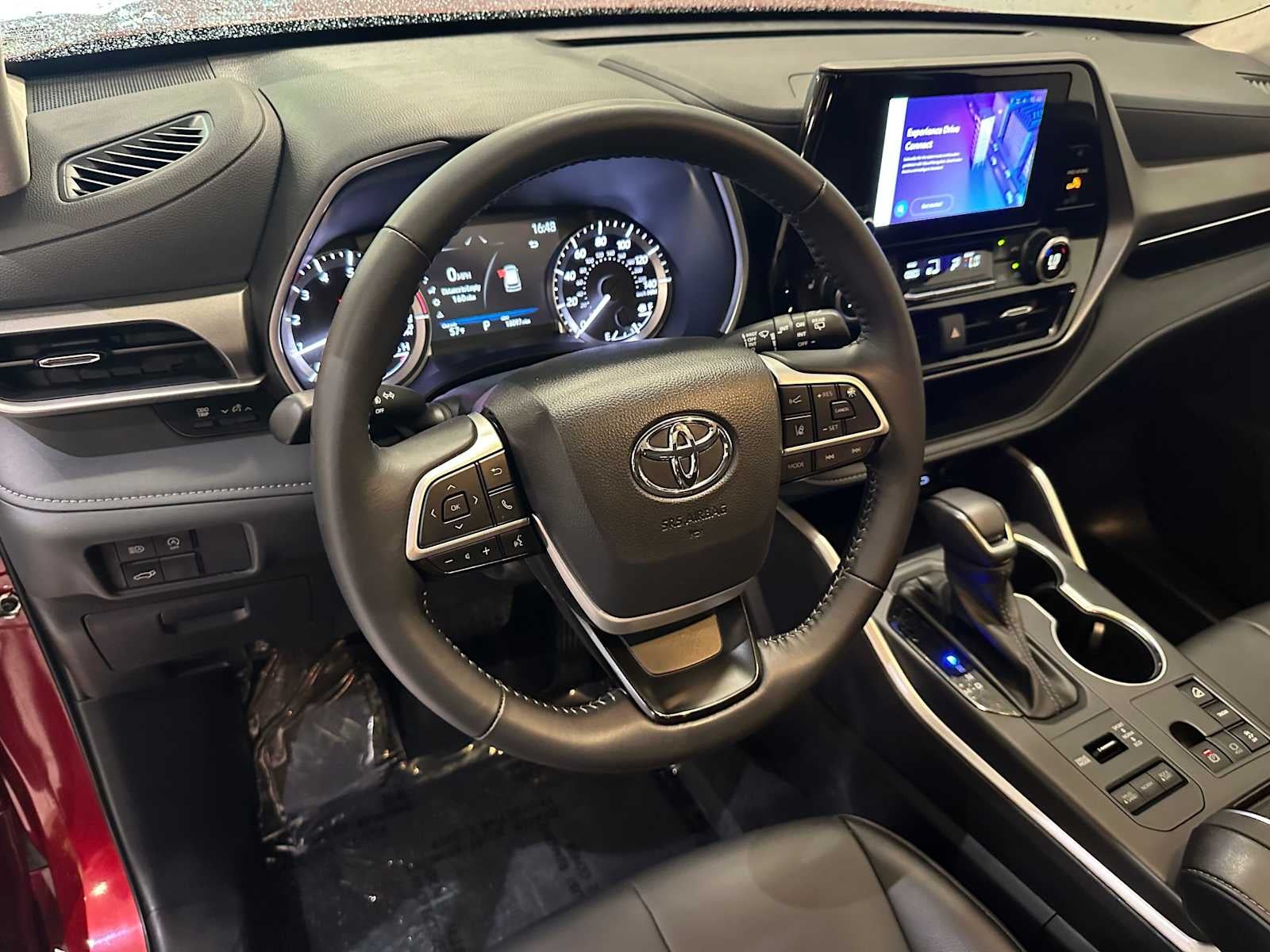 2025 Toyota Highlander XLE
