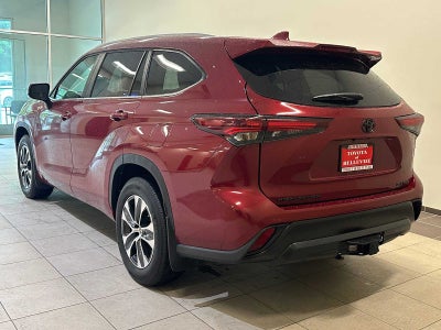 2025 Toyota Highlander XLE