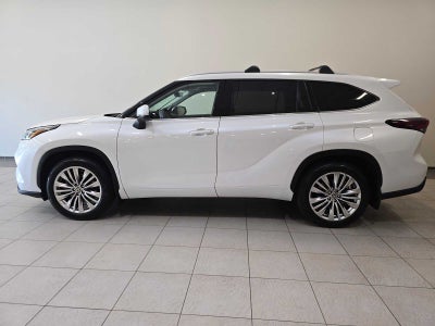 2025 Toyota Highlander Platinum