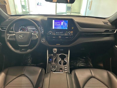 2024 Toyota Highlander XSE