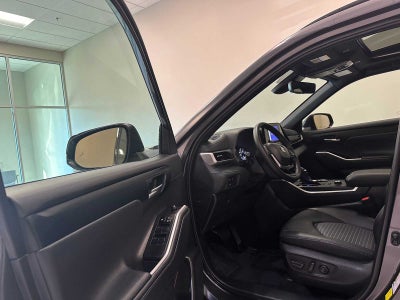 2024 Toyota Highlander XSE