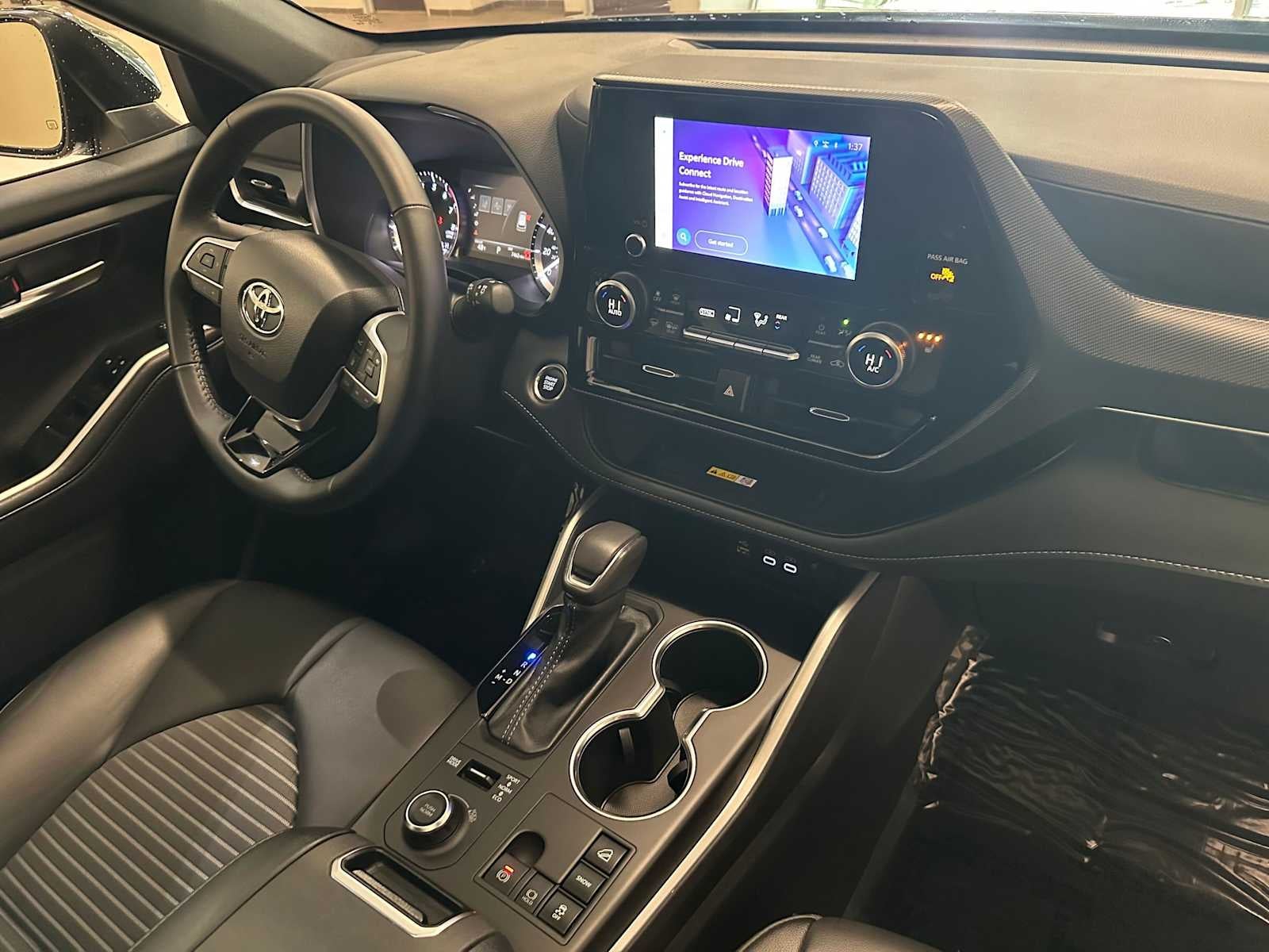 2024 Toyota Highlander XSE