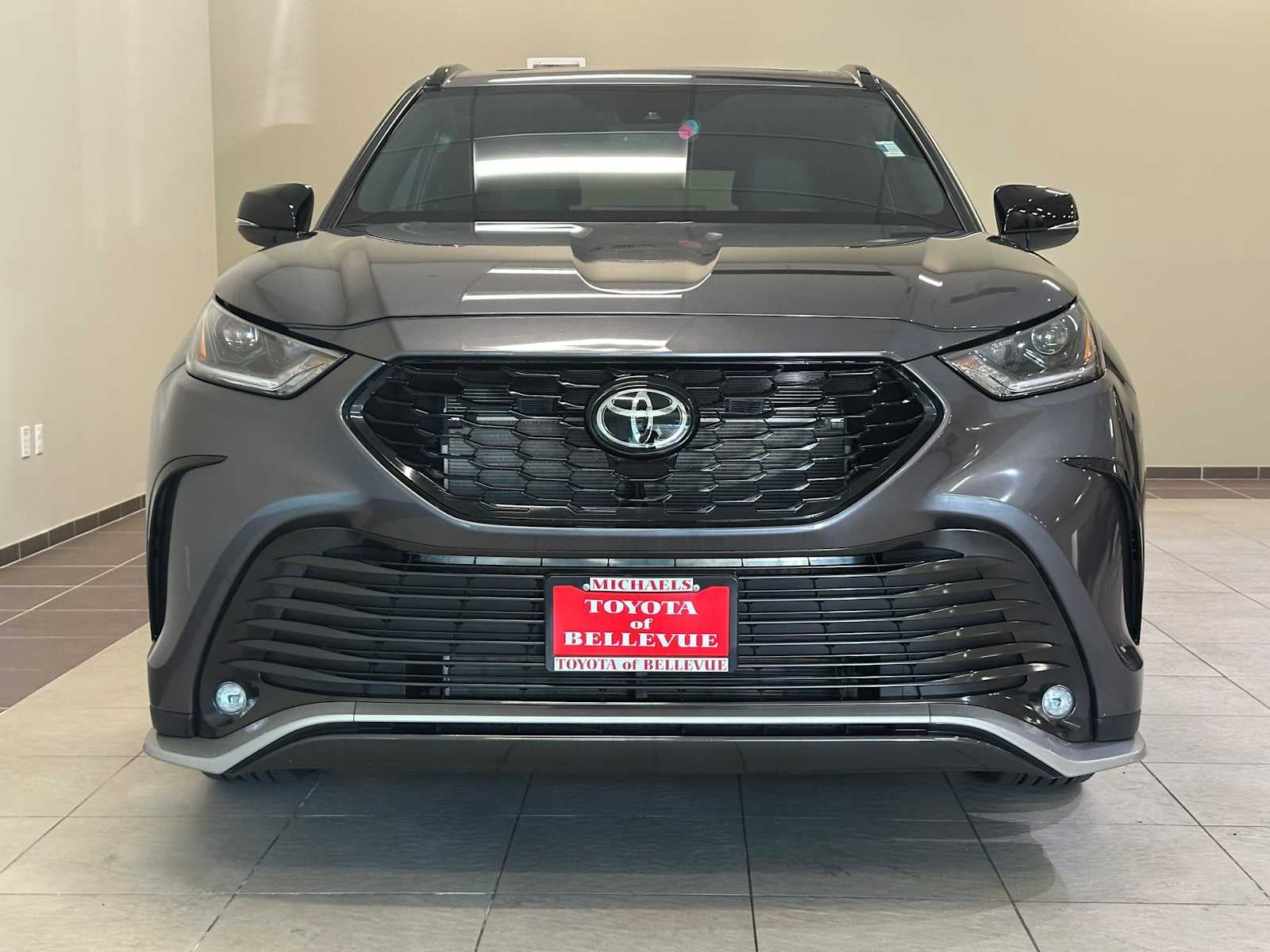 2024 Toyota Highlander XSE