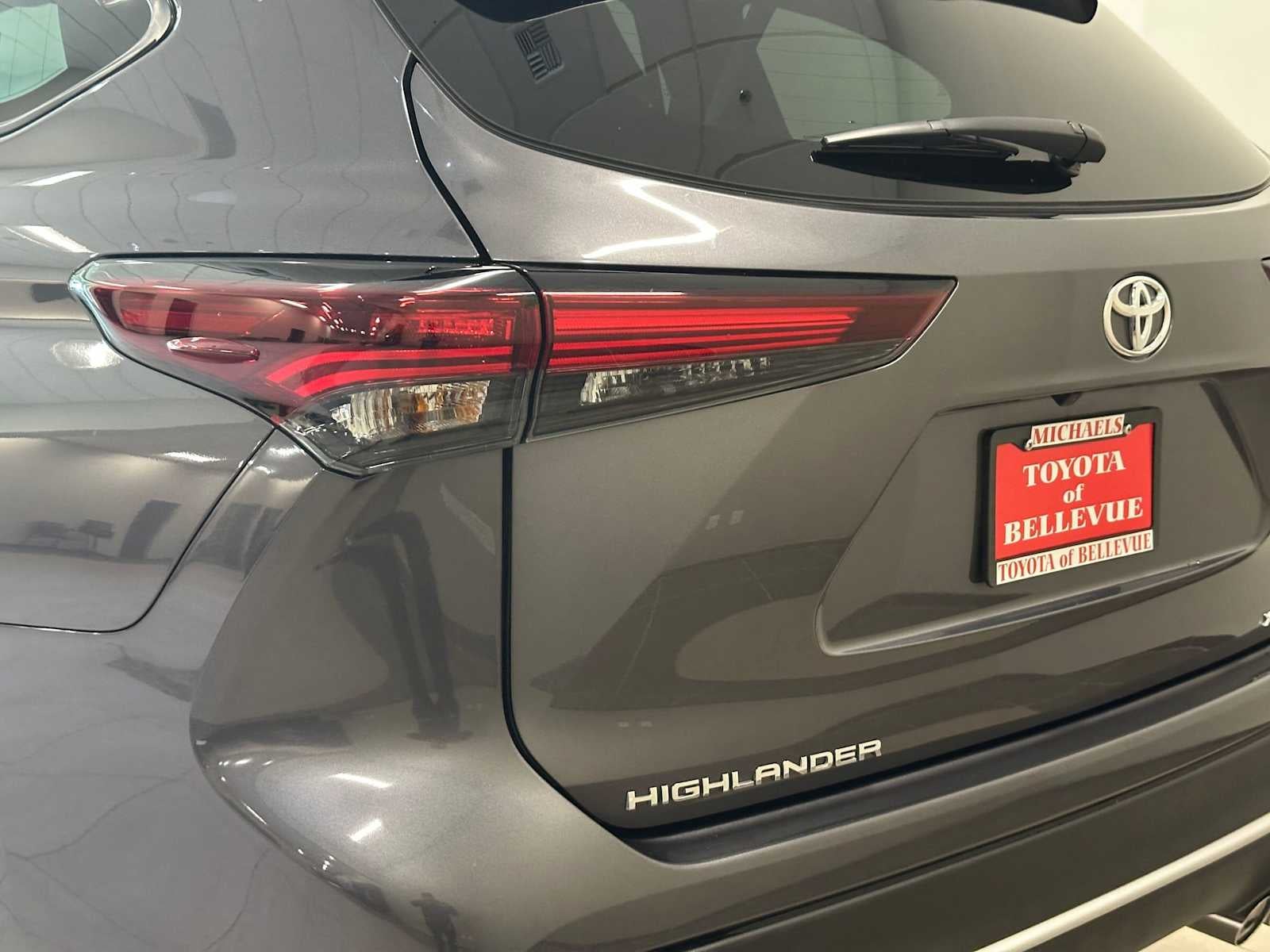 2024 Toyota Highlander XSE