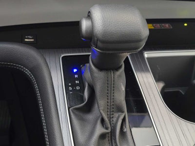 2025 Toyota Sienna LE