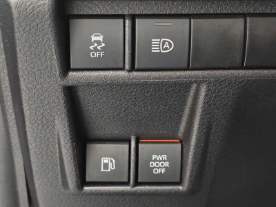 2025 Toyota Sienna LE