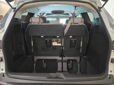 2025 Toyota Sienna LE