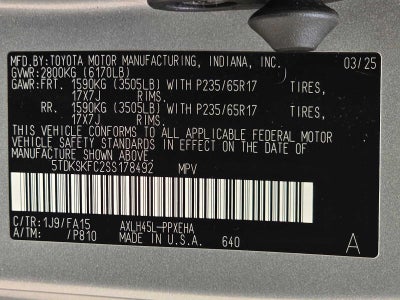 2025 Toyota Sienna LE