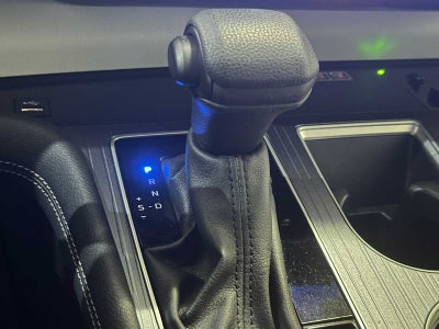 2025 Toyota Sienna LE