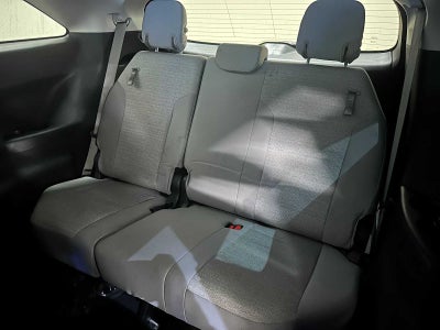 2025 Toyota Sienna LE