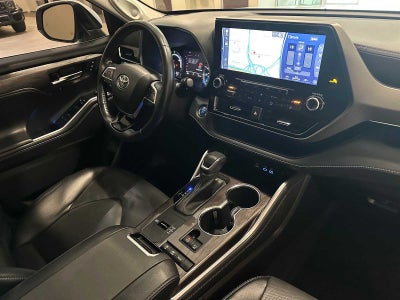 2022 Toyota Highlander Hybrid Limited