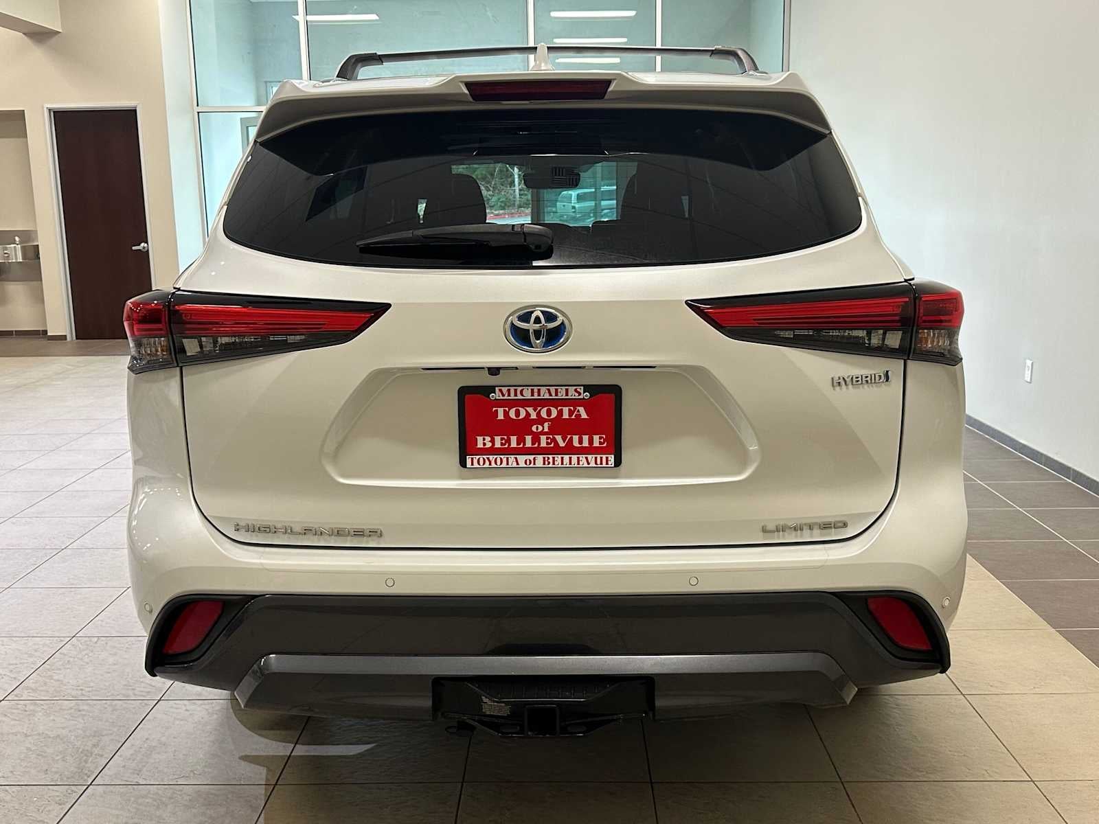 2022 Toyota Highlander Hybrid Limited