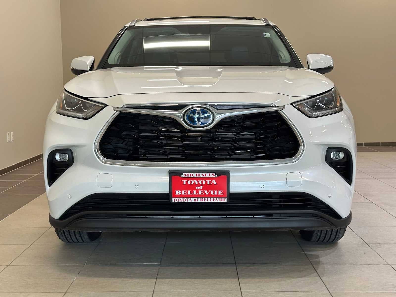 2022 Toyota Highlander Hybrid Limited