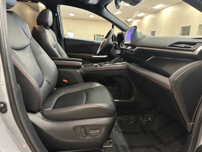 2025 Toyota Sienna XSE