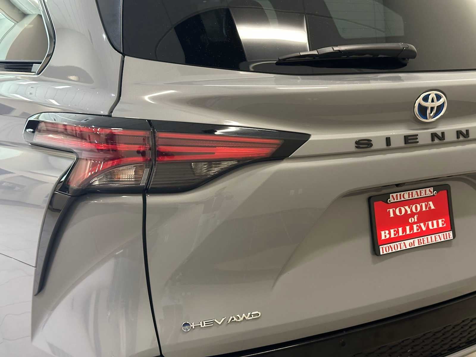 2025 Toyota Sienna XSE