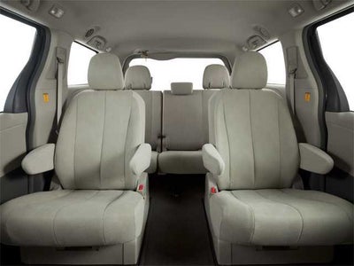 2013 Toyota Sienna XLE