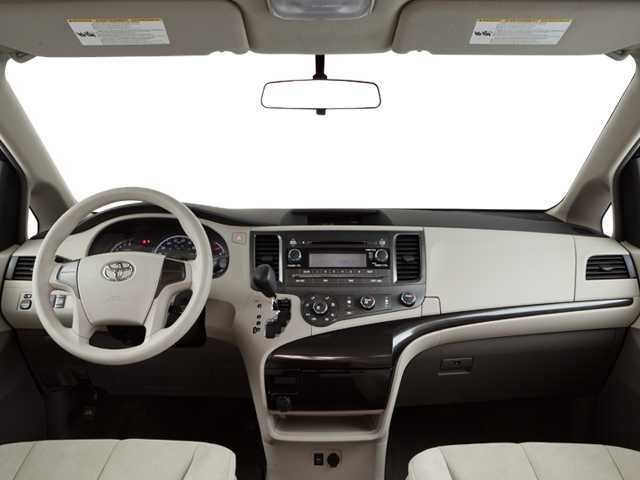 2013 Toyota Sienna XLE