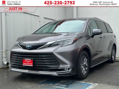2023 Toyota Sienna XLE