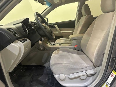 2012 Toyota Highlander FWD 4dr V6 (Natl)