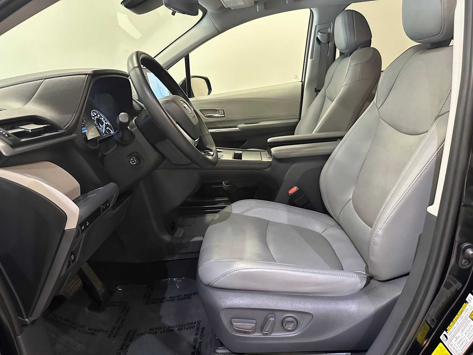 2021 Toyota Sienna Limited