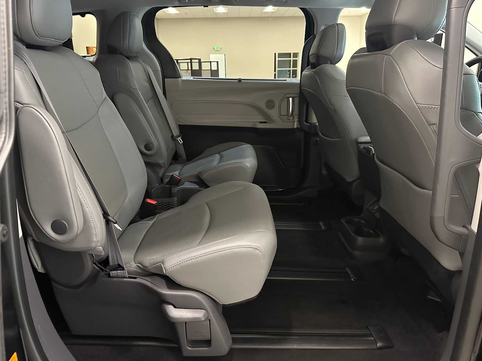 2021 Toyota Sienna Limited