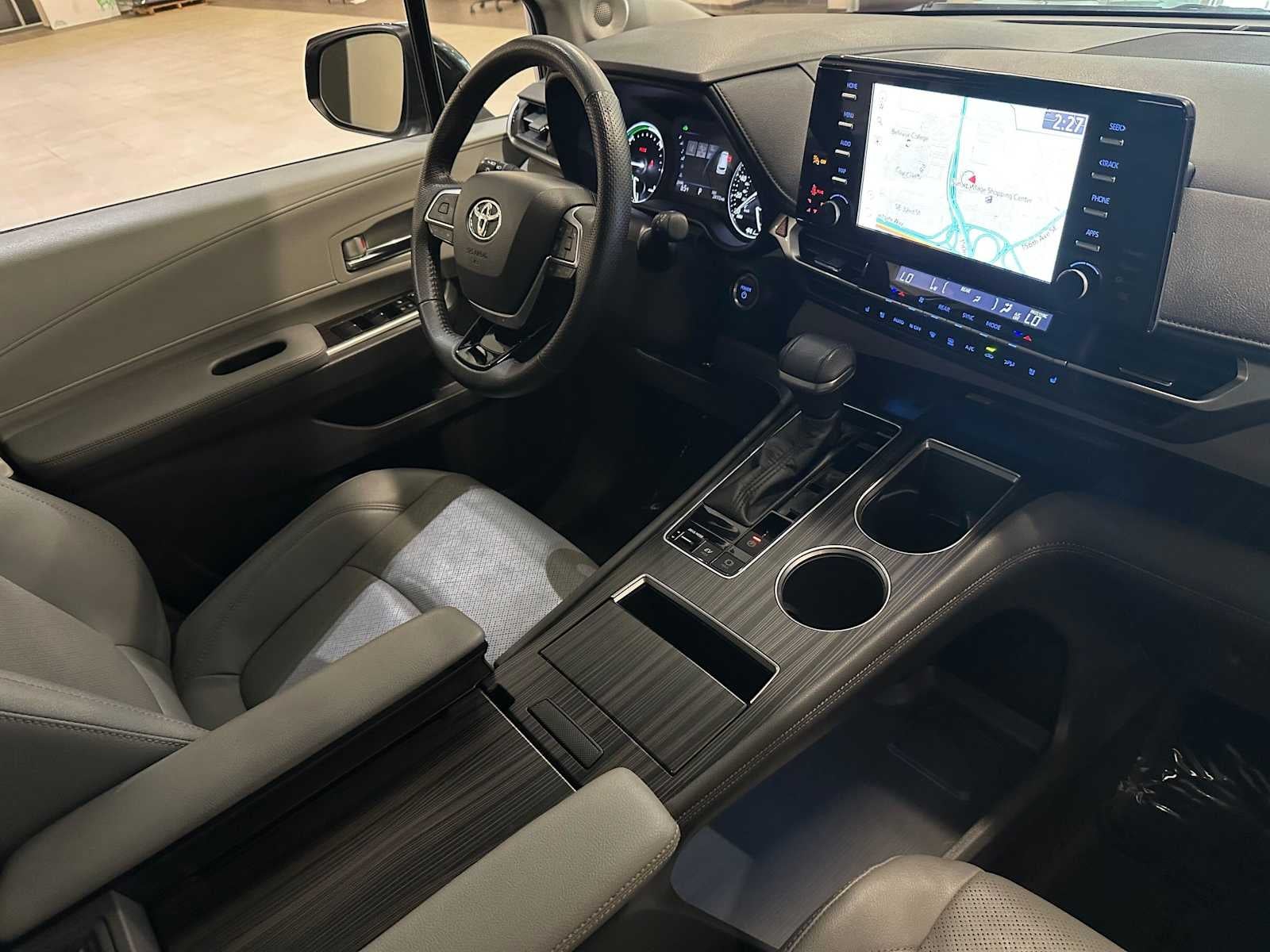 2021 Toyota Sienna Limited