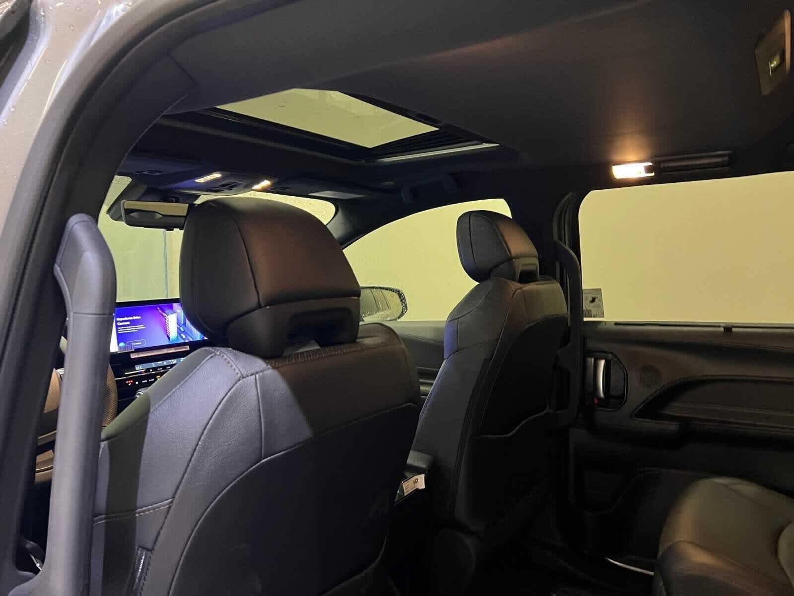 2025 Toyota Sienna Limited