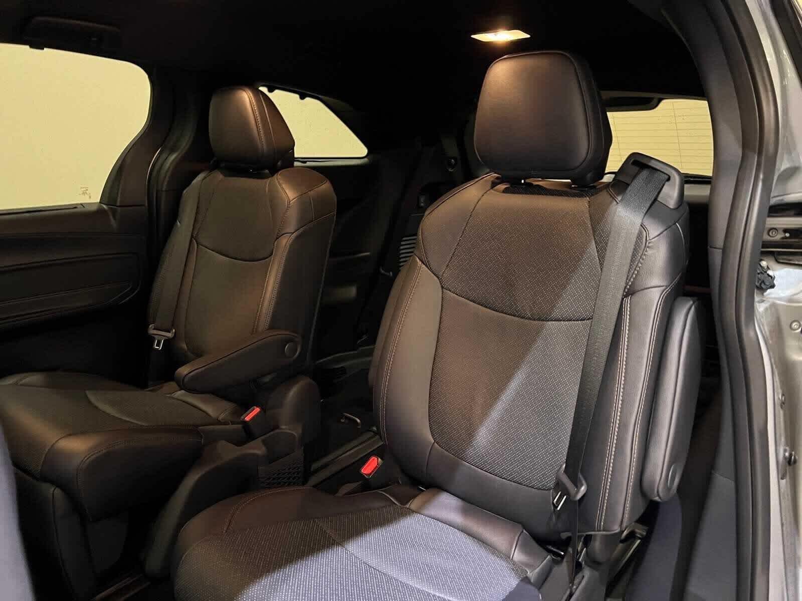 2025 Toyota Sienna Limited