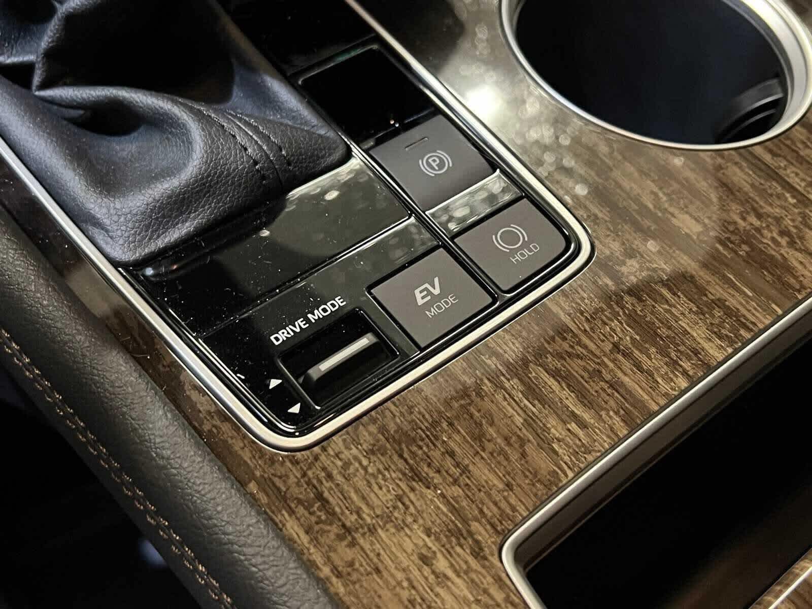 2025 Toyota Sienna Limited