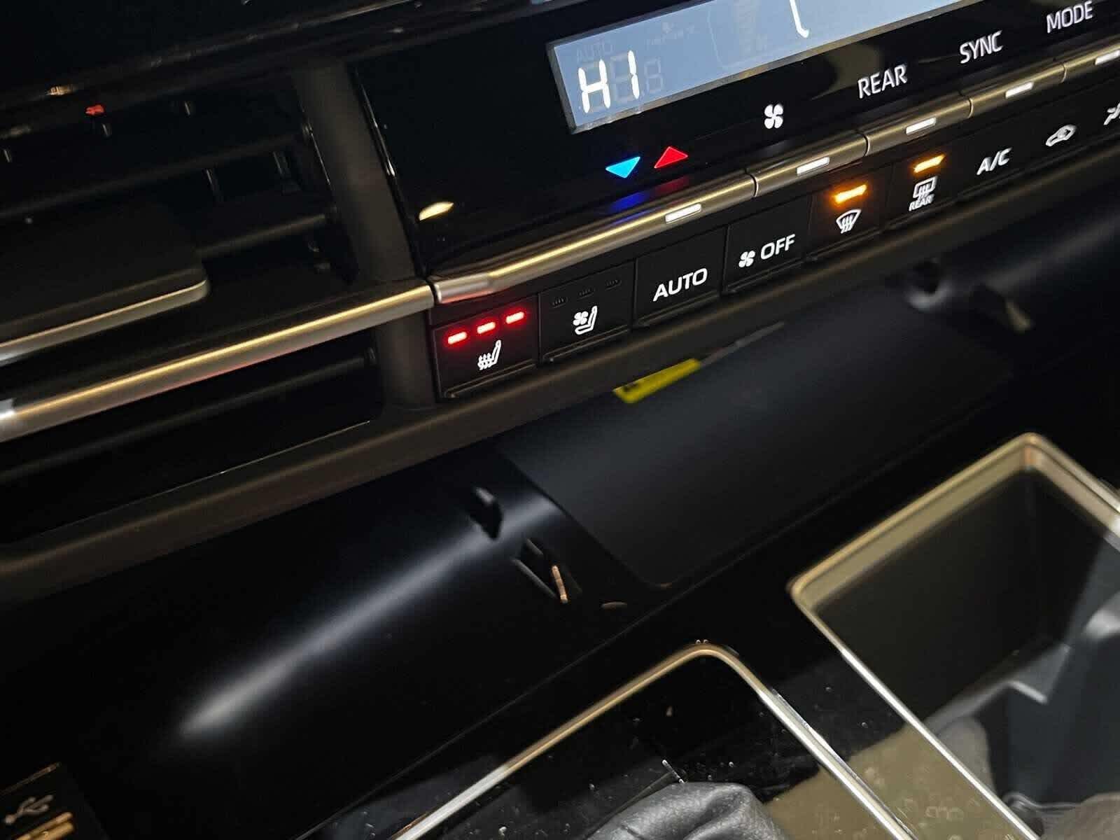 2025 Toyota Sienna Limited