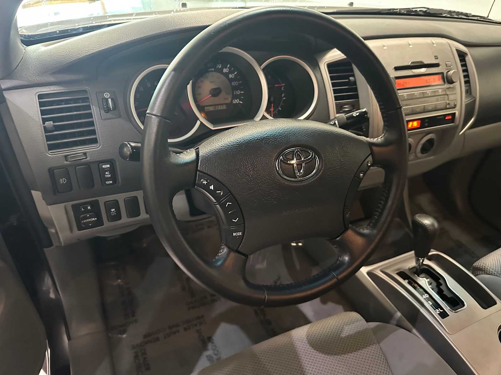 2009 Toyota Tacoma 4WD Double V6 AT (Natl)