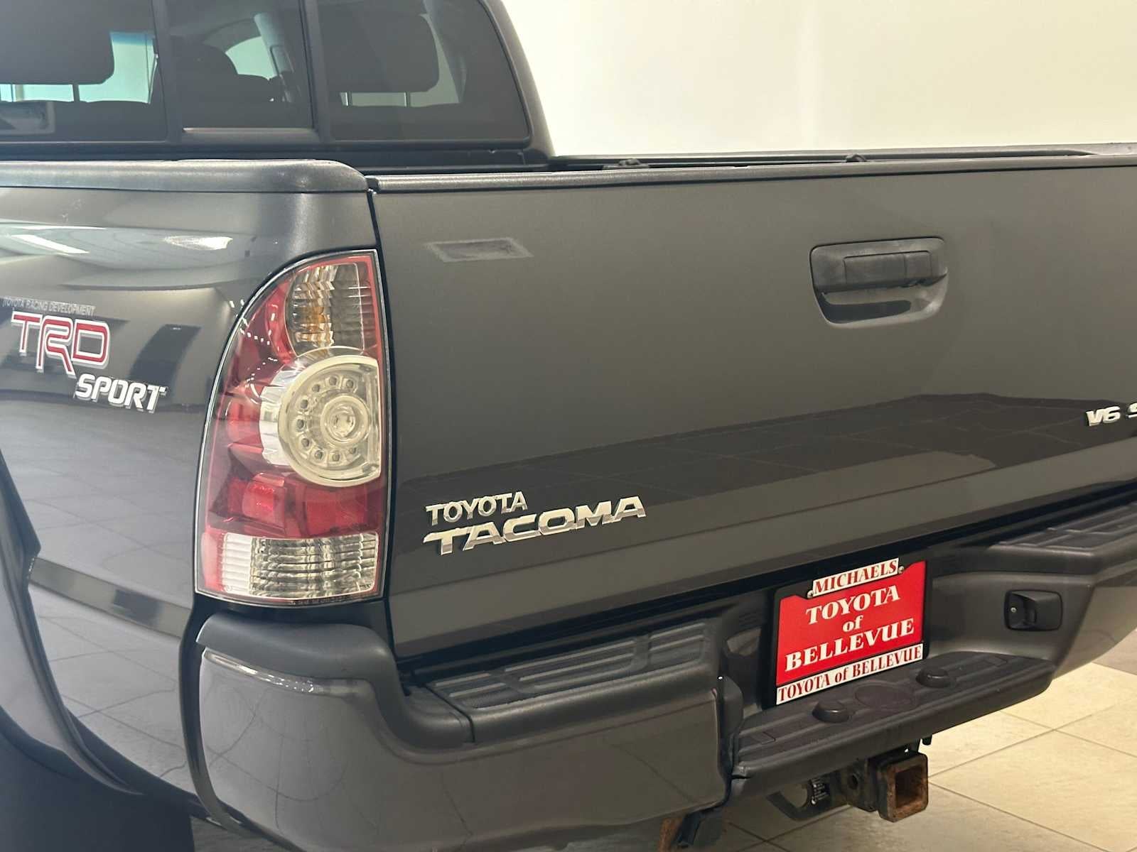 2009 Toyota Tacoma 4WD Double V6 AT (Natl)
