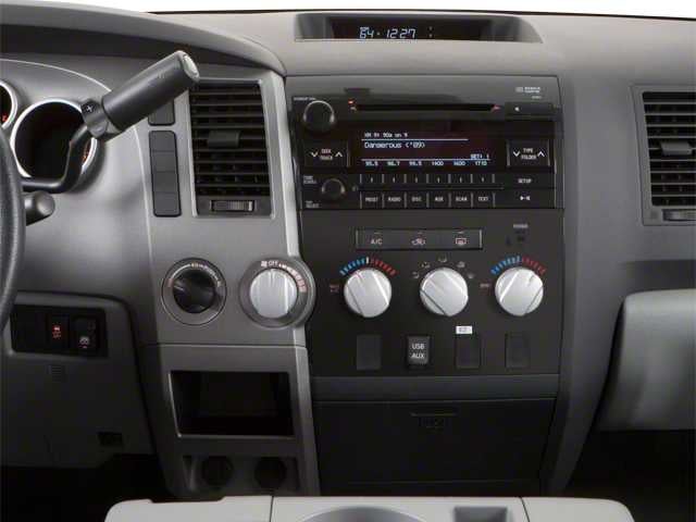 2010 Toyota Tundra CrewMax 5.7L FFV V8 6-Spd AT (Natl)