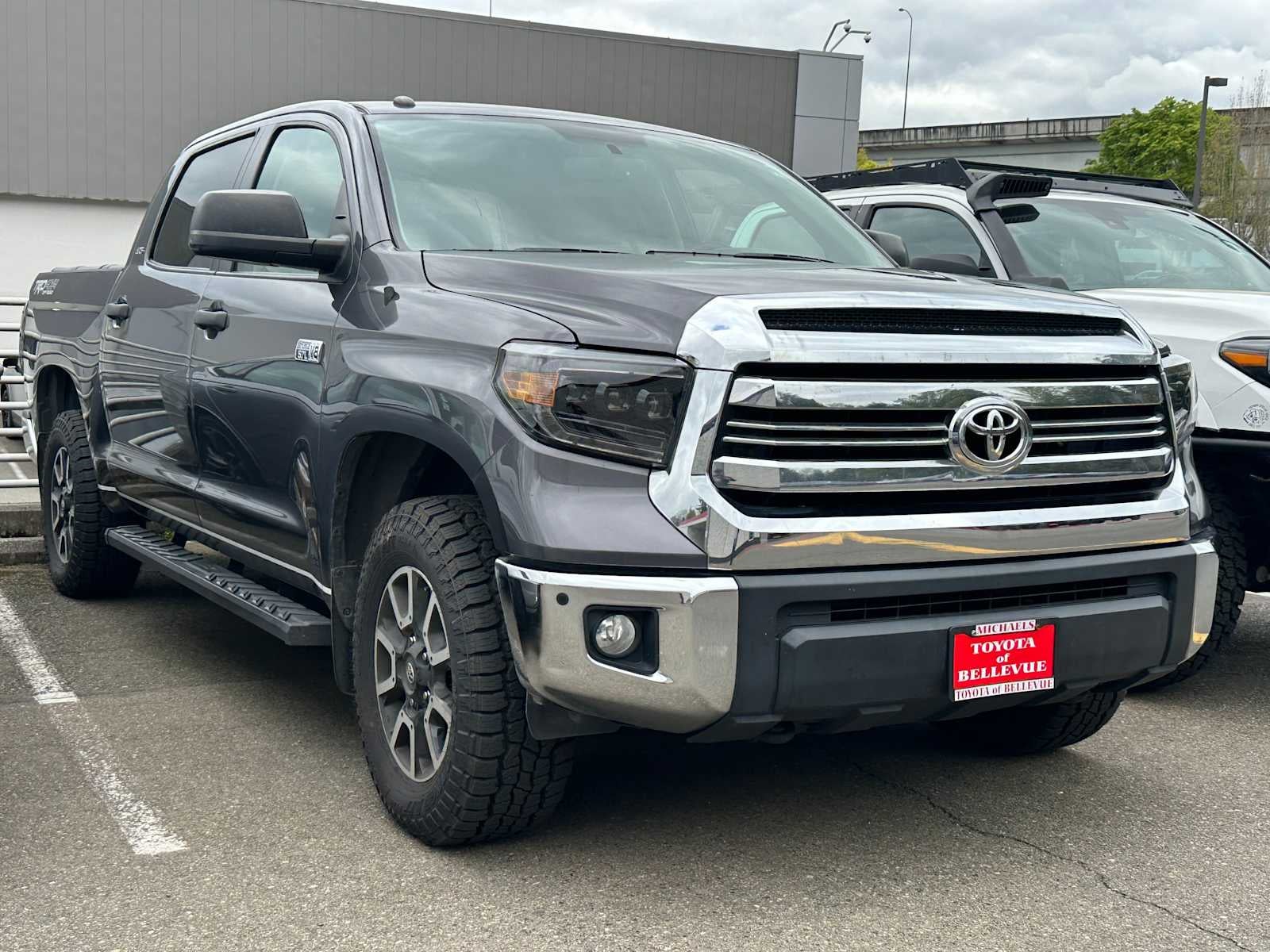 2017 Toyota Tundra SR5
