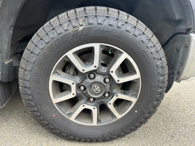 2017 Toyota Tundra SR5