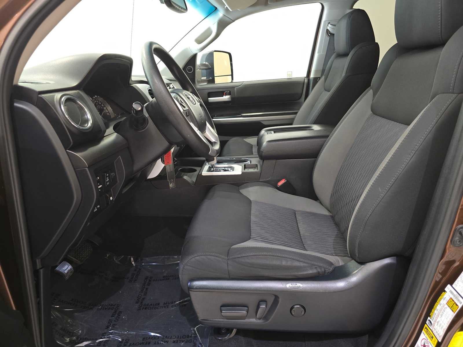 2017 Toyota Tundra SR5