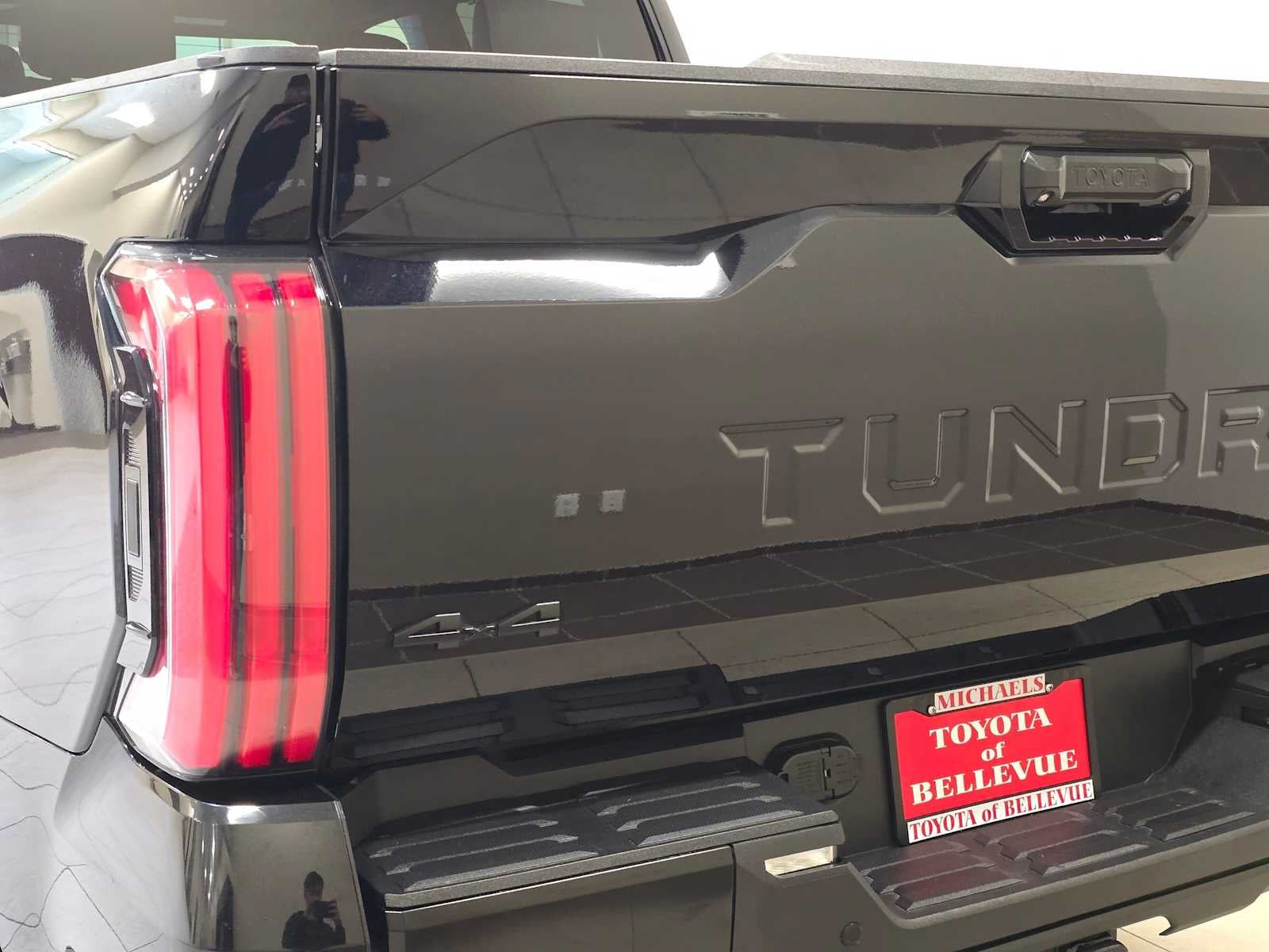 2023 Toyota Tundra Platinum