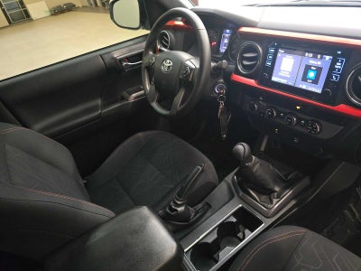 2016 Toyota Tacoma TRD Sport