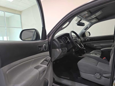 2012 Toyota Tacoma 2WD Access Cab I4 AT (Natl)