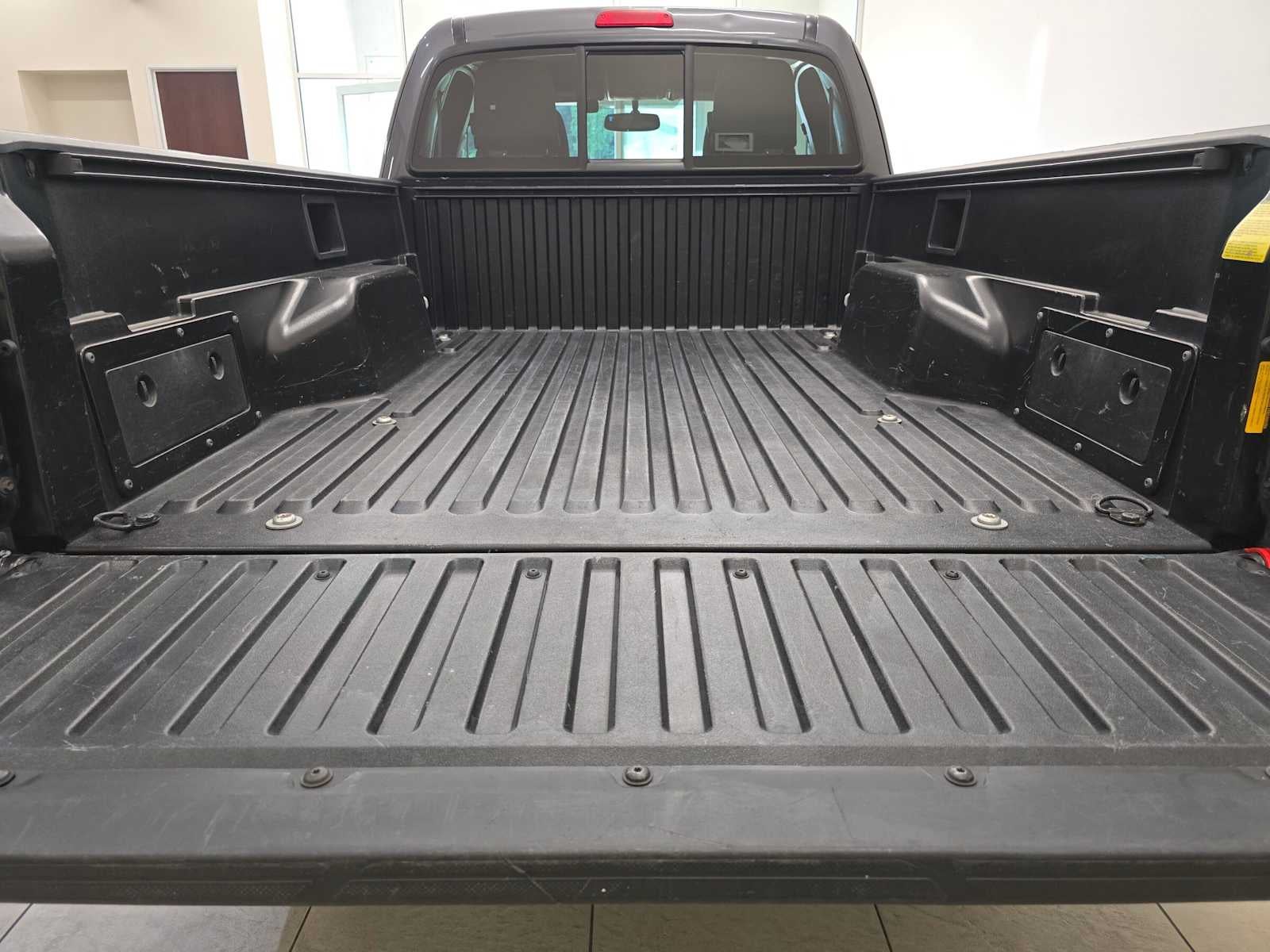 2012 Toyota Tacoma 2WD Access Cab I4 AT (Natl)