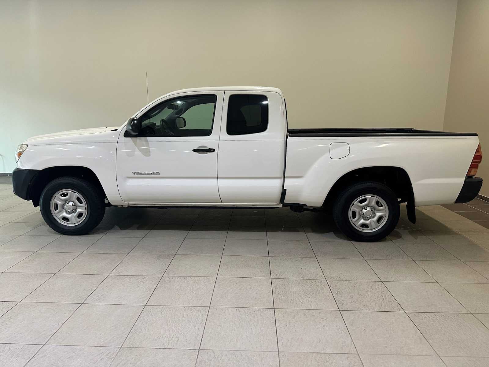 2012 Toyota Tacoma 2WD Access Cab I4 AT (Natl)