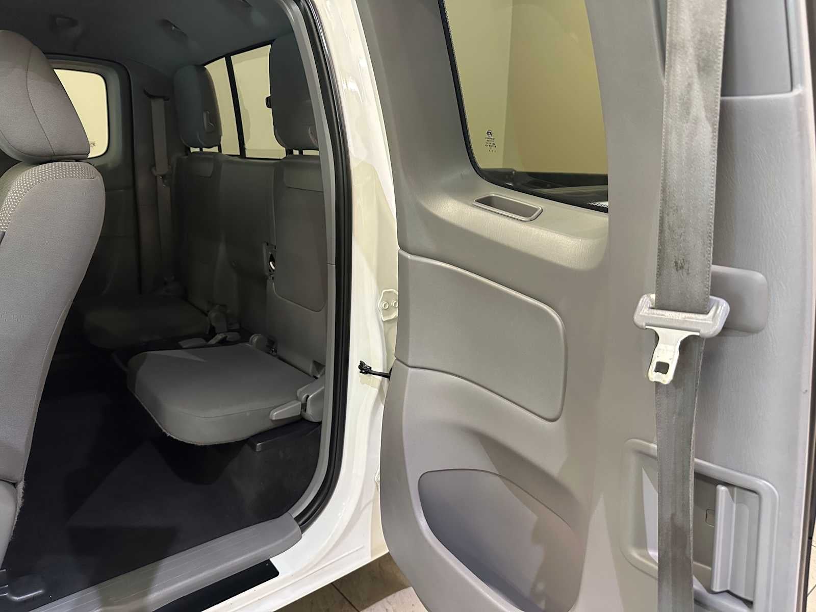 2012 Toyota Tacoma 2WD Access Cab I4 AT (Natl)