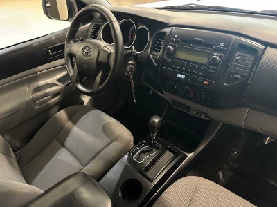 2012 Toyota Tacoma 2WD Access Cab I4 AT (Natl)